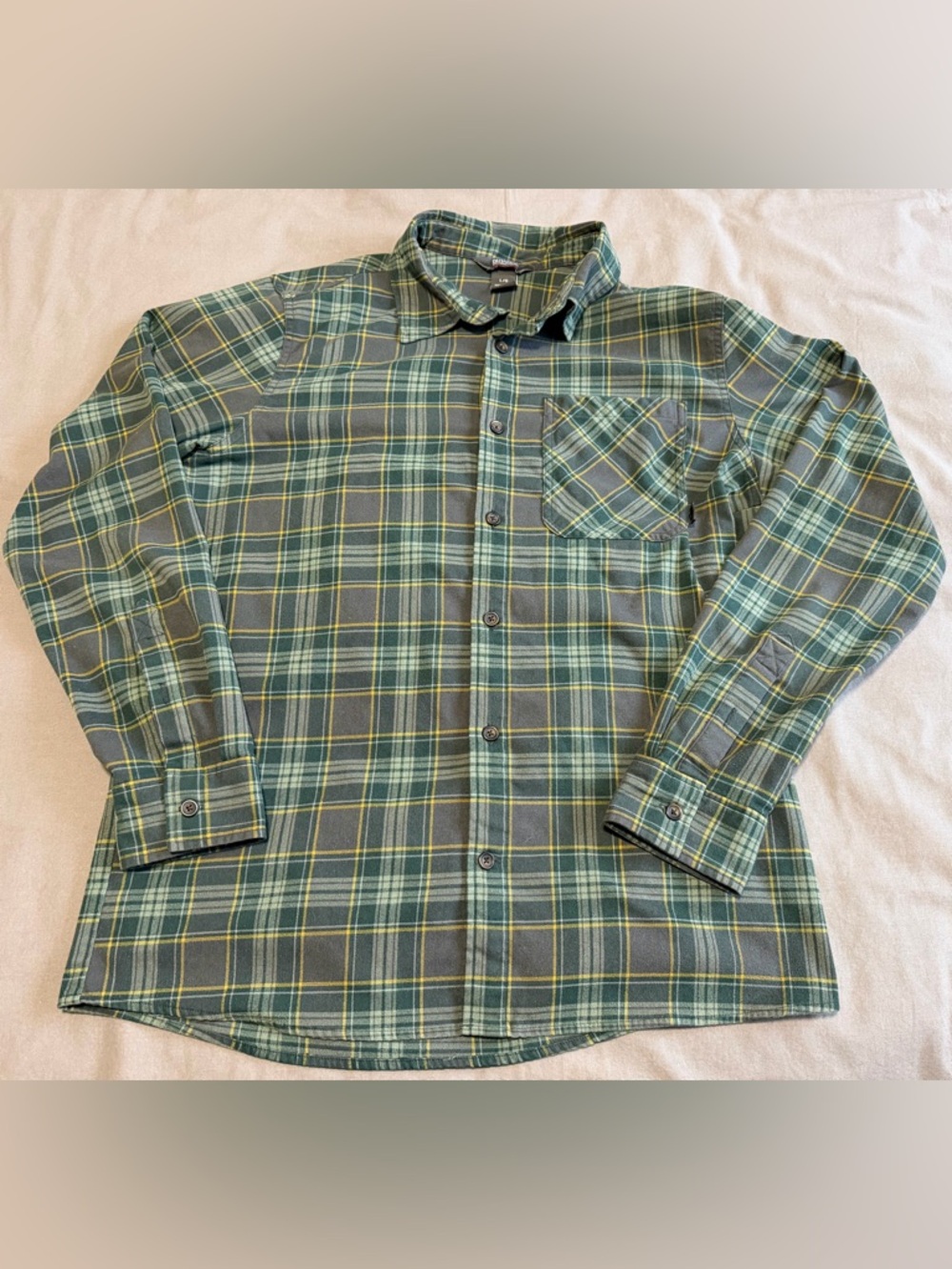Outdoor Research Kulshan Flannel Button Shirt Mens L Green Plaid Long Sleeve